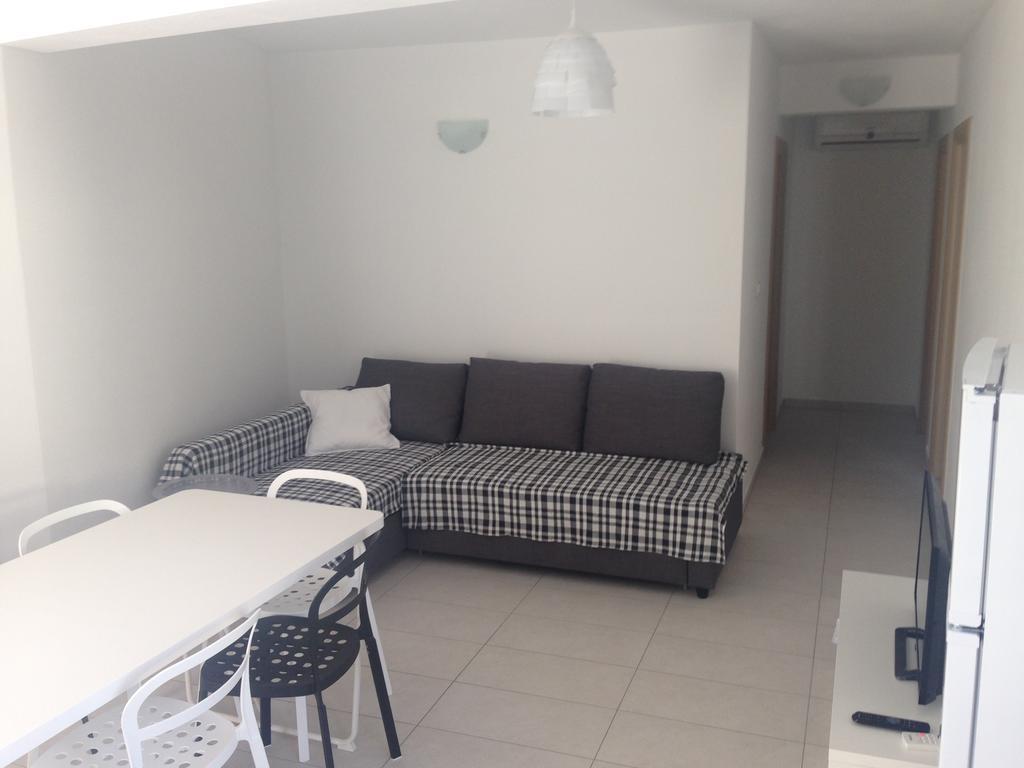 Apartment Neka