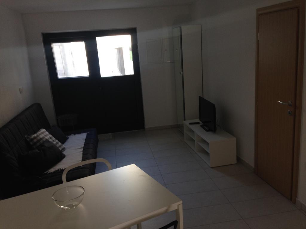 Neka Apartment *