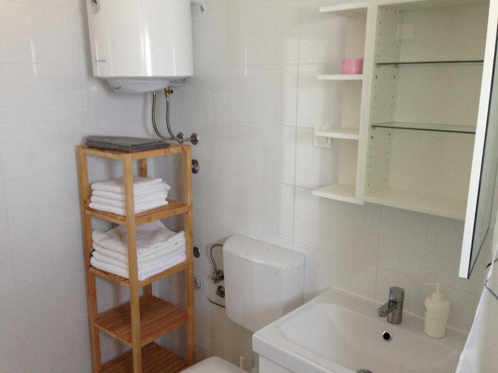 Apartament Neka